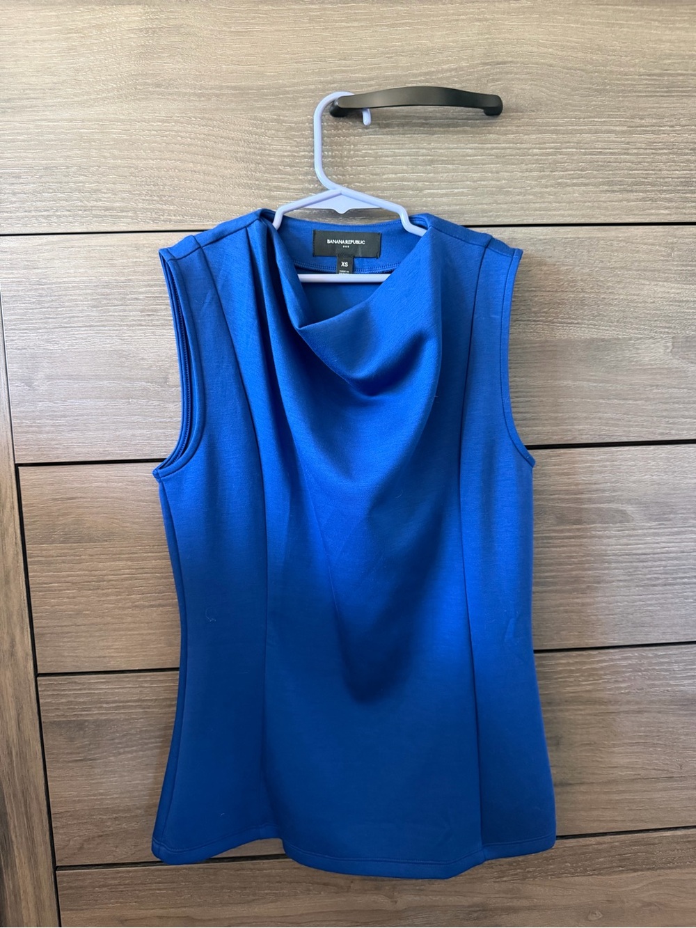 Banana Republic Blue Sleeveless Structured Shell Tank Top